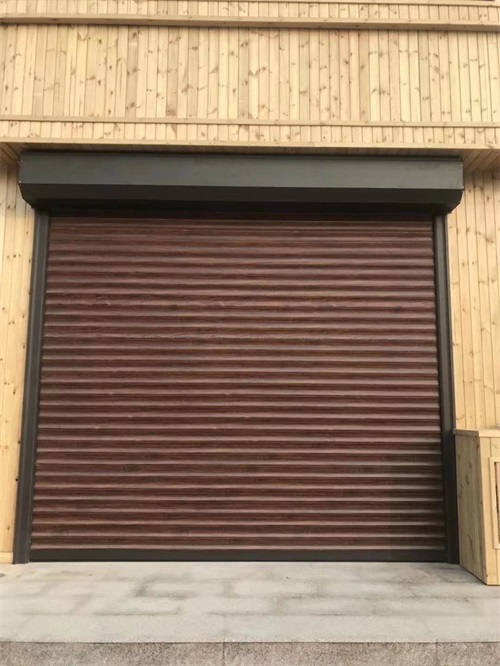 電動卷簾門具有許多無可比擬的優(yōu)點！